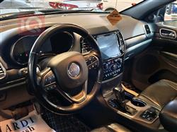 جيب جراند شيروكي